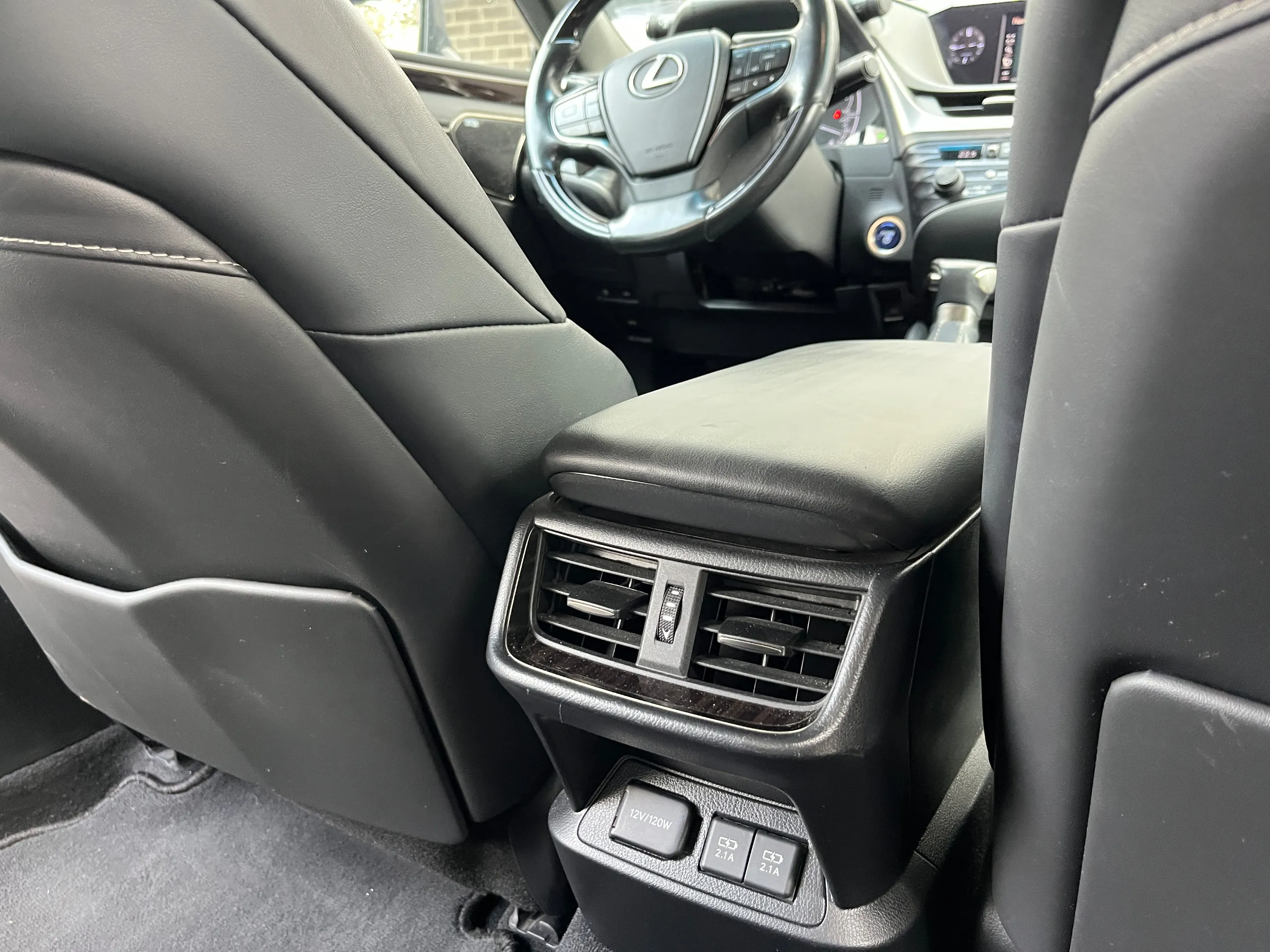 LEXUS ES Executive - Image 15