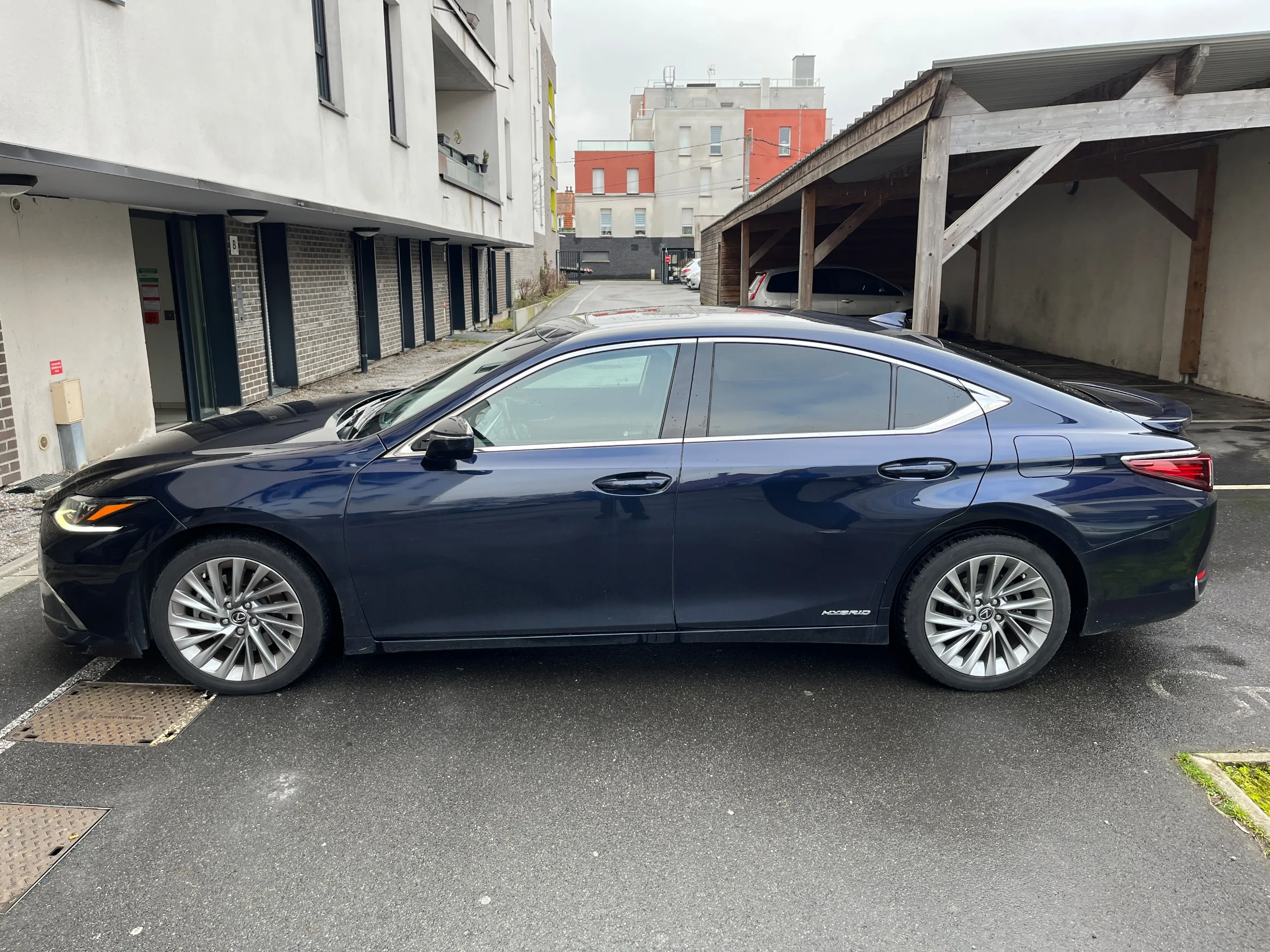 LEXUS ES Executive - Image 23