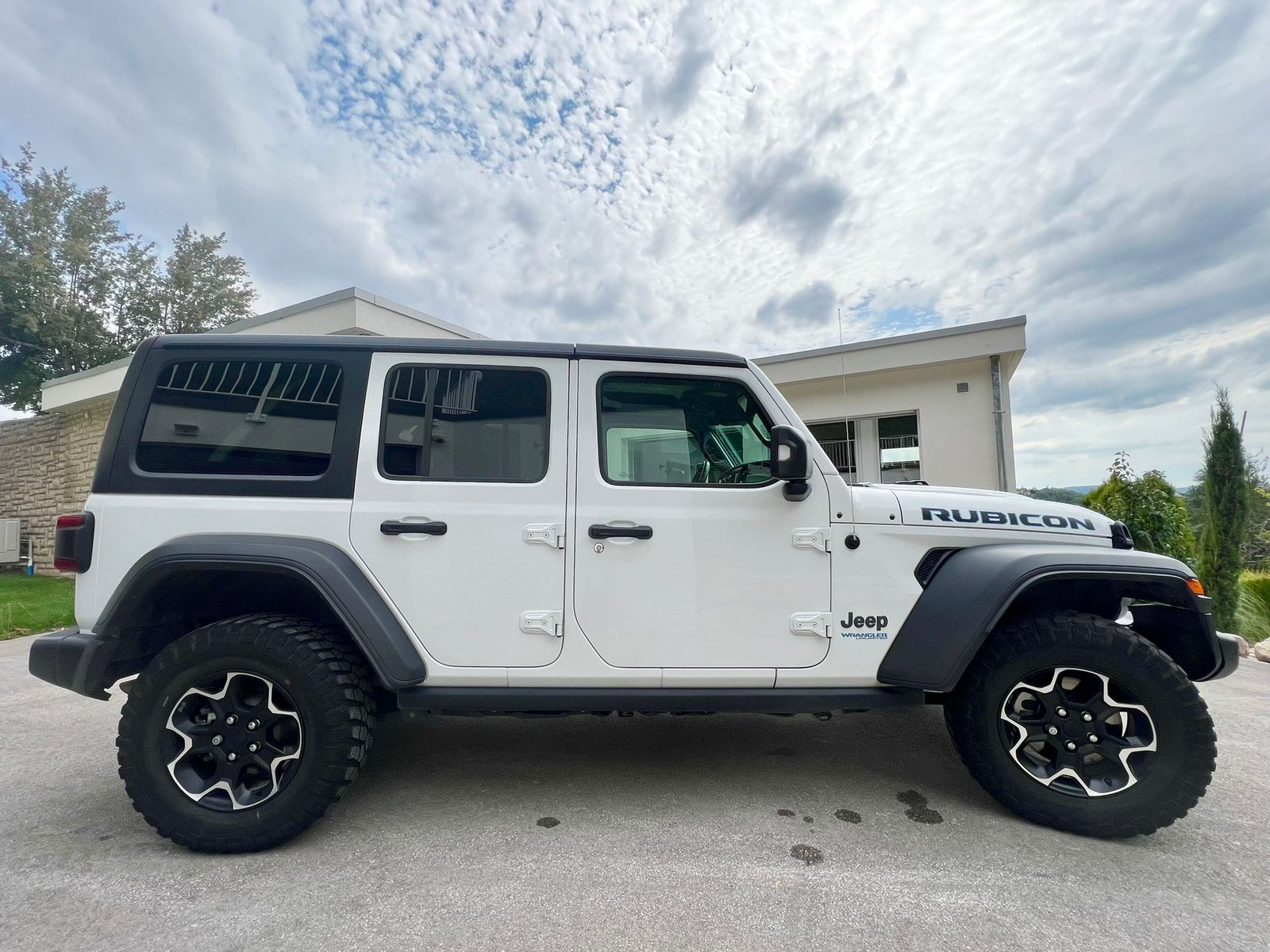 Jeep WRANGLER 2.0 4XE 380 RUBICON - Image 13
