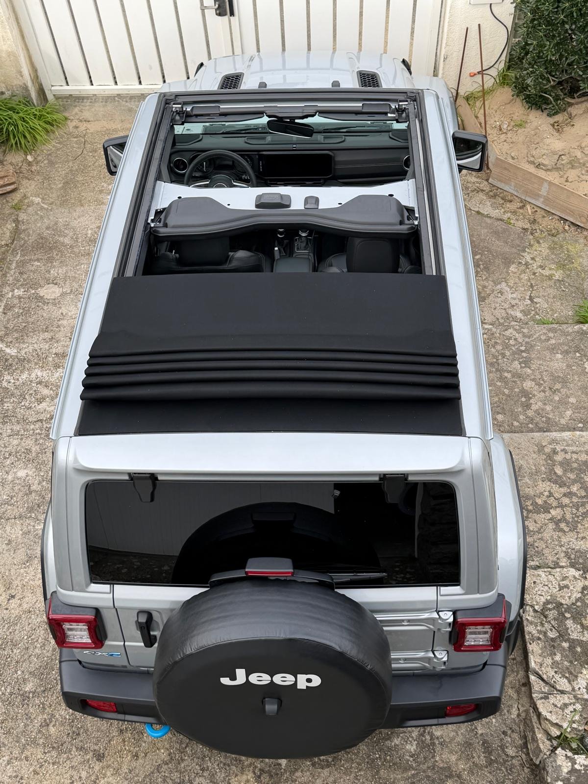 Jeep Wrangler SAHARA - Image 3