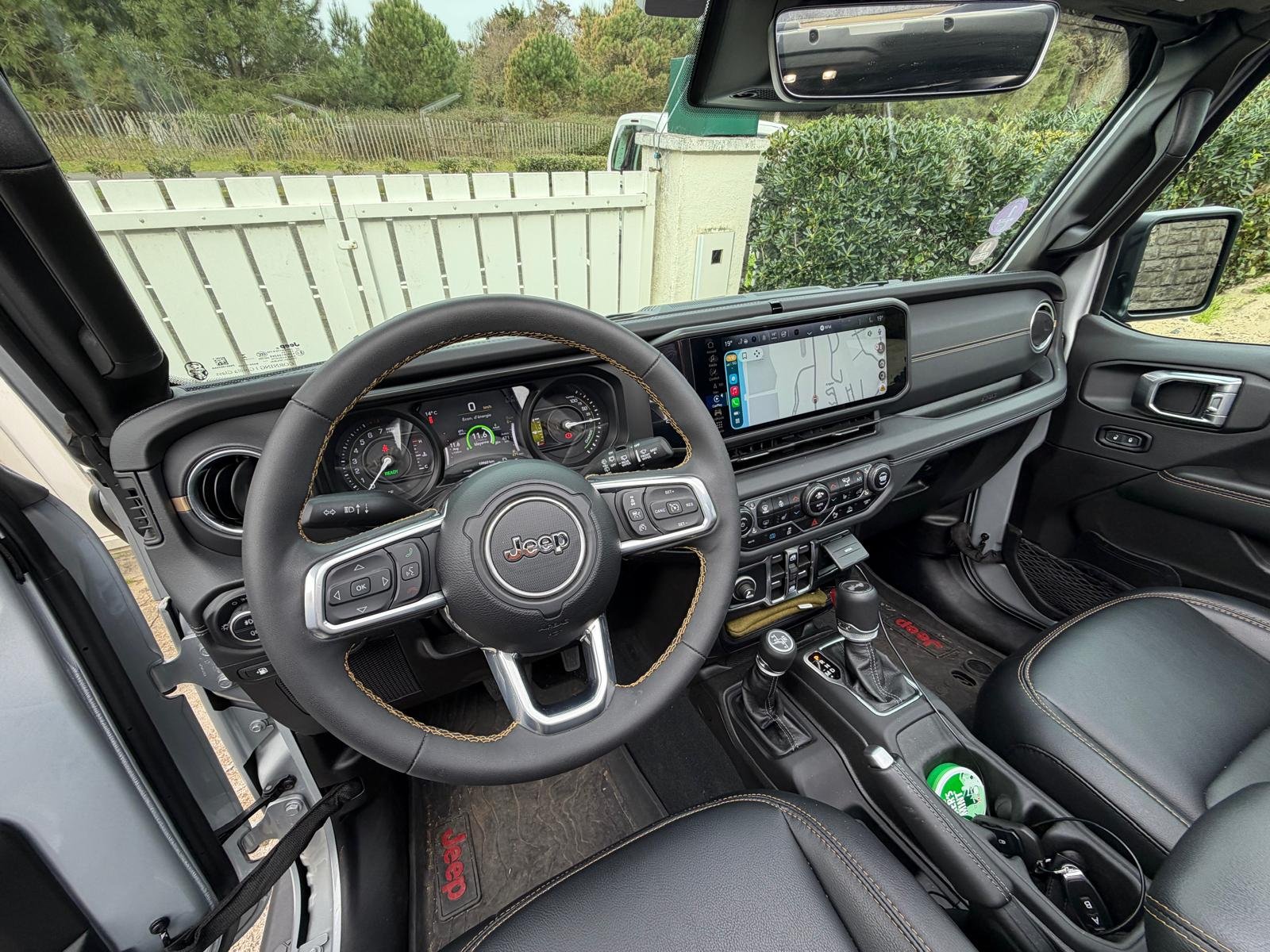 Jeep Wrangler SAHARA - Image 12