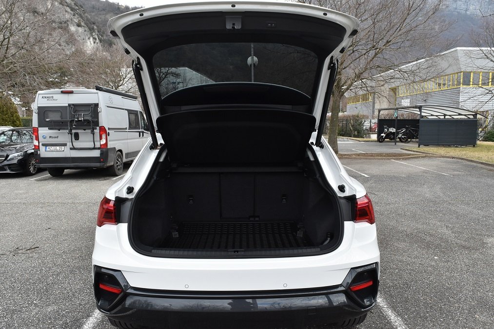 Audi Audi Q3 Sportback Q3 Sportback 35 TDI 150 ch S tronic 7 - Image 4