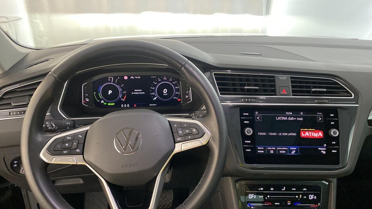 Volkswagen Tiguan ELEGANCE 1.4 EHYBRID 245 DSG6 - Image 8