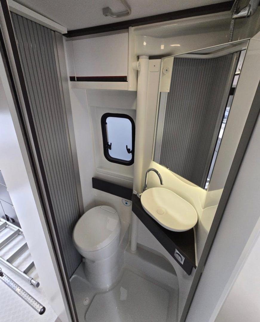 Adria Twin  640 SGX 2.2 MULTIJET ADRIA TWIN SPORT 640 SGX - Image 13