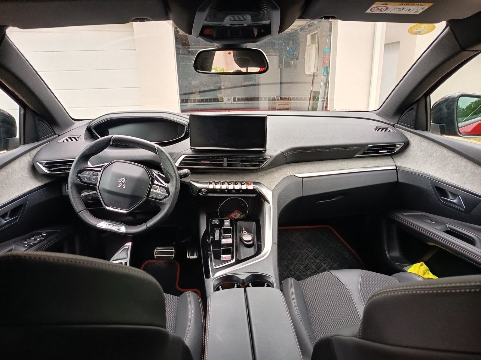 Peugeot 3008 GT - Image 9