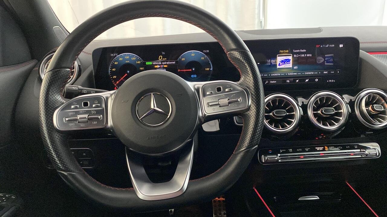 Mercedes EQA 250 AMG Line - Image 16