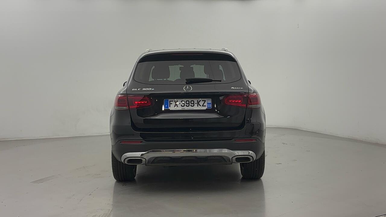 MERCEDES-BENZ GLC 300e Business Line 4Matic - Image 6