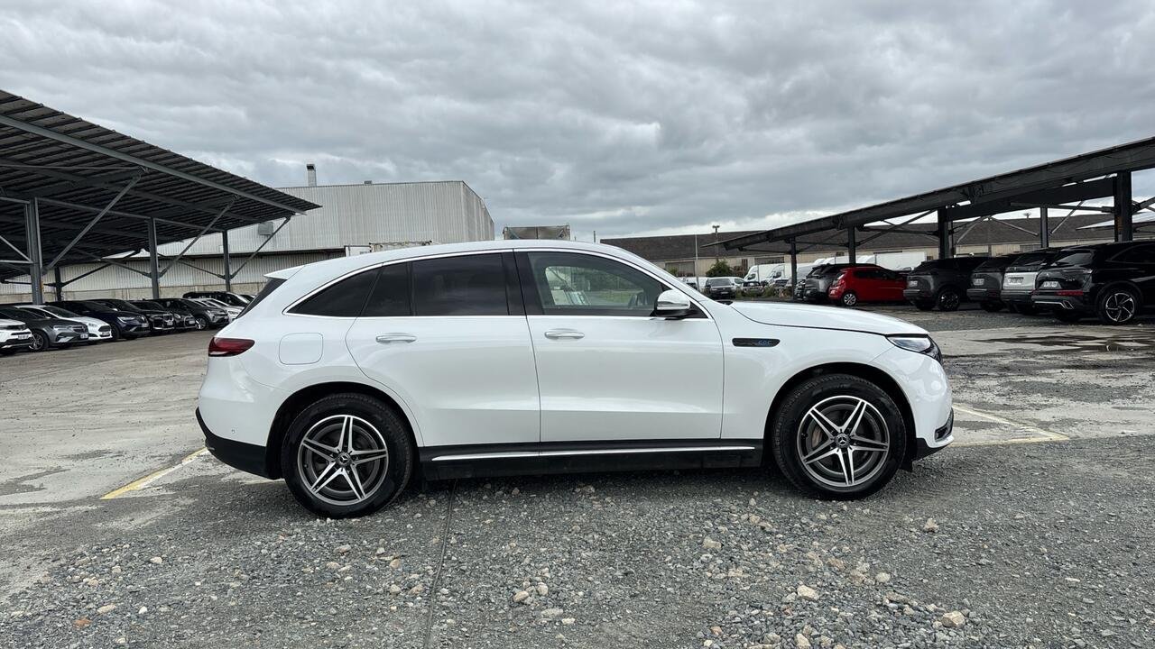 Mercedes EQC 400 AMG LINE 4MATIC - Image 4