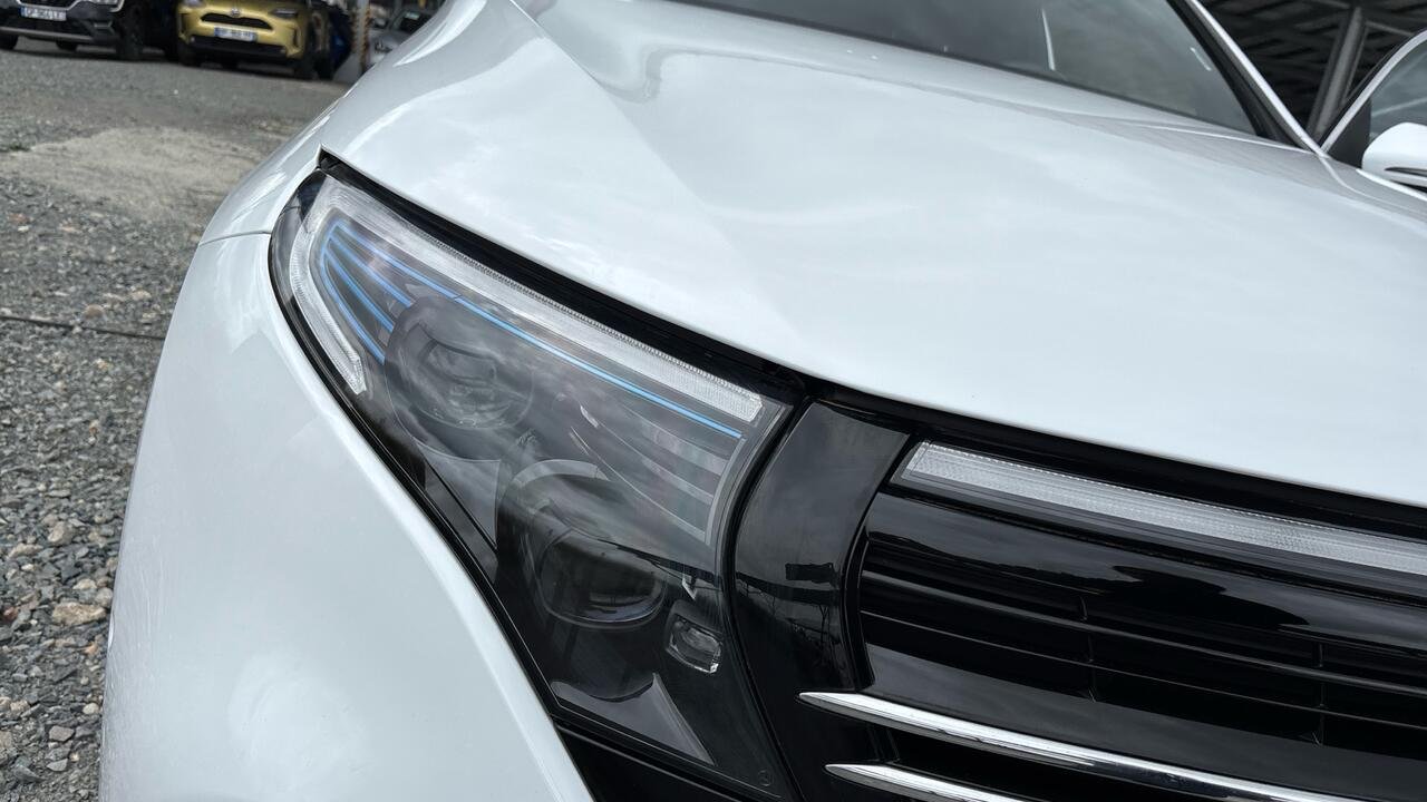 Mercedes EQC 400 AMG LINE 4MATIC - Image 29