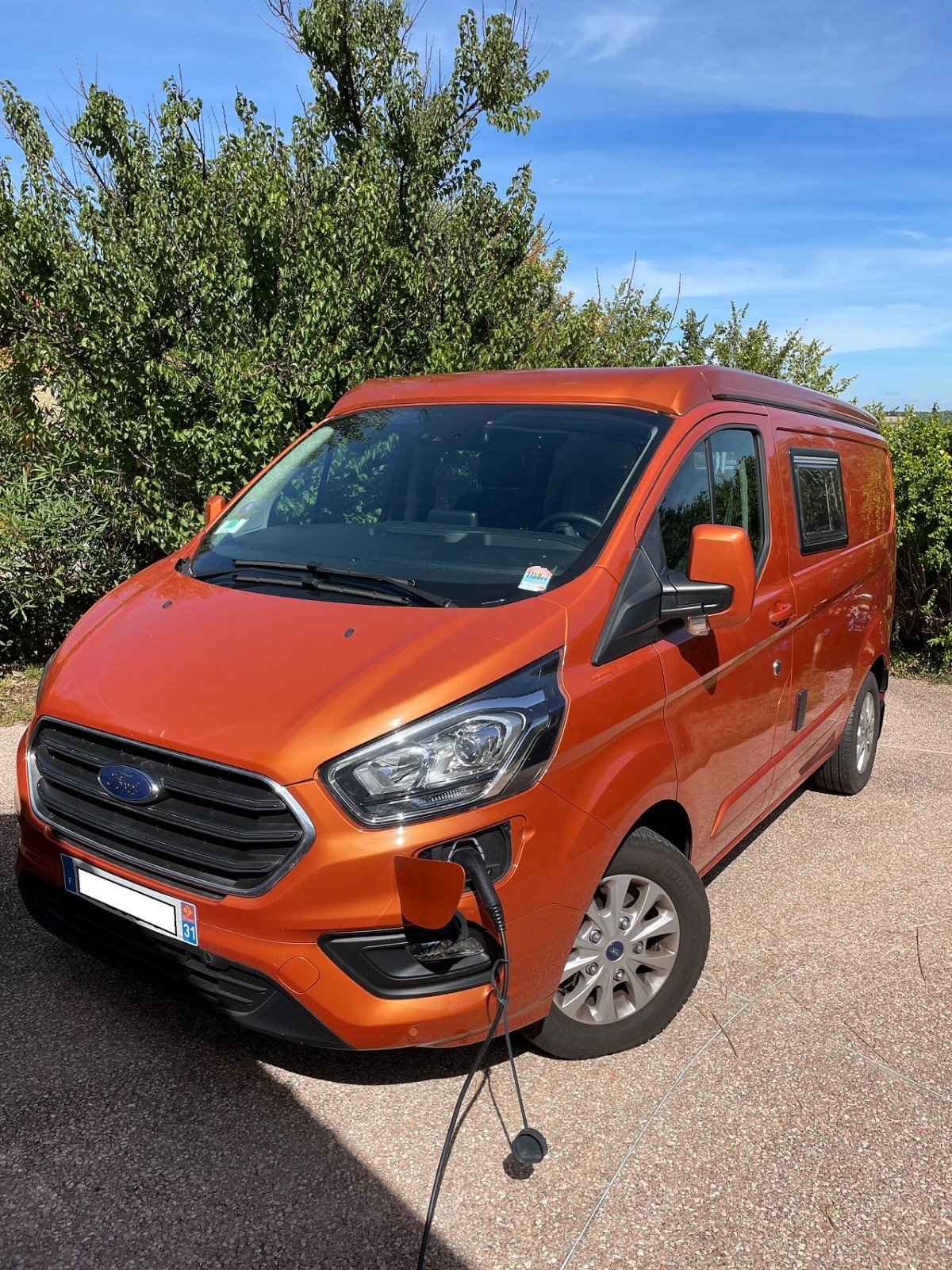 Ford TRANSIT CUSTOM - Image 4