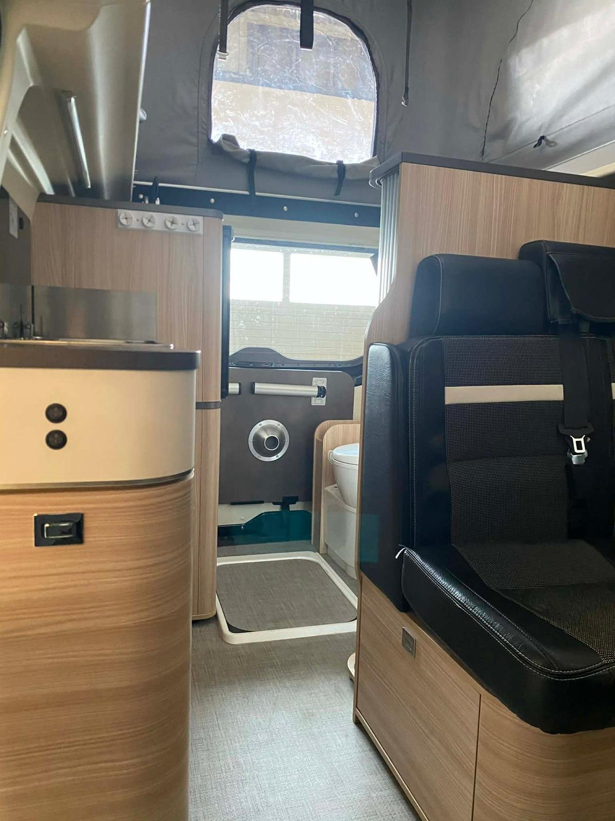 Ford KOMBI TREND BUSINESS - Image 6