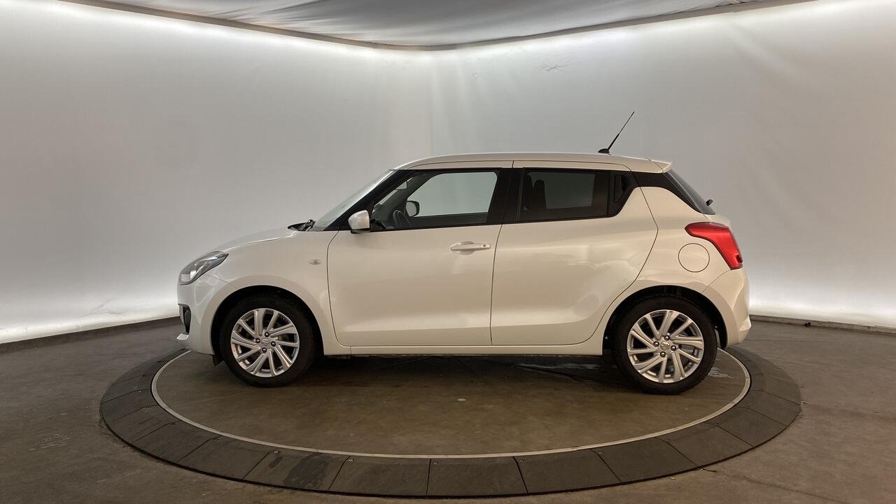 SUZUKI SWIFT PRIVILEGE 1.2 DUALJET HYBRID - Image 5