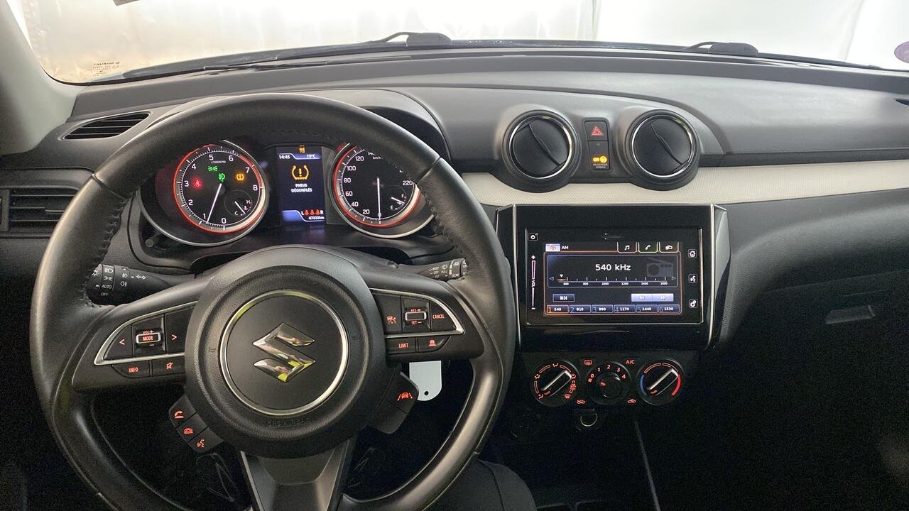 SUZUKI SWIFT PRIVILEGE 1.2 DUALJET HYBRID - Image 8