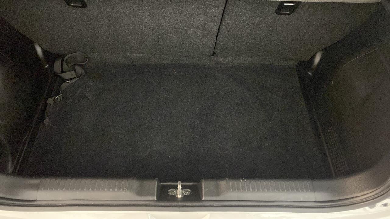 SUZUKI SWIFT PRIVILEGE 1.2 DUALJET HYBRID - Image 14