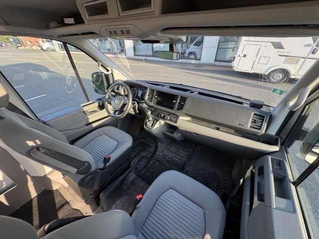 Volkswagen CRAFTER GRAND CALIFORNIA 600 2.0 TDI - Image 2