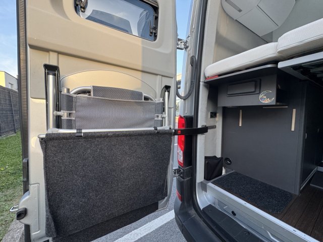 Volkswagen CRAFTER GRAND CALIFORNIA 600 2.0 TDI - Image 27