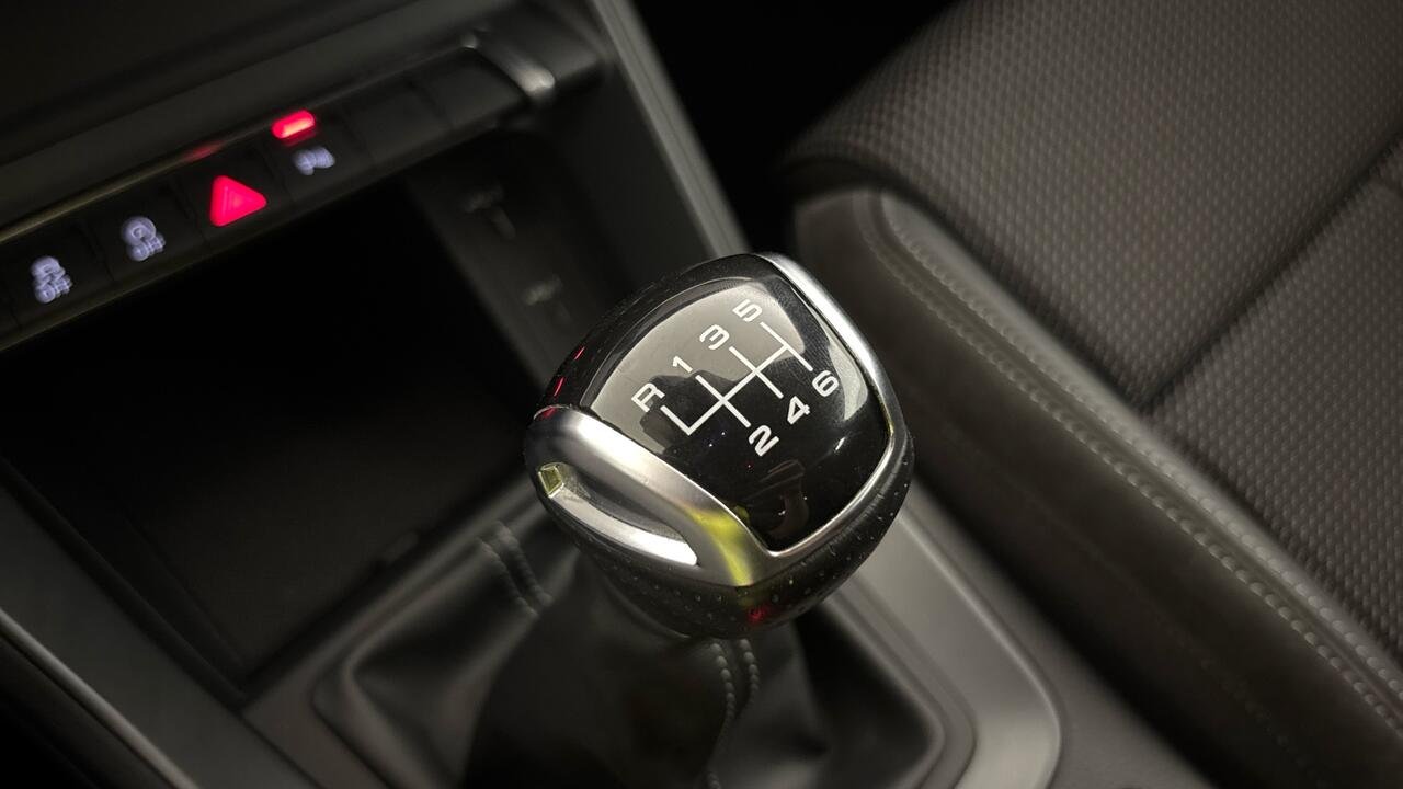Audi Q3 Sportback 35 TFSI S Line - Image 30