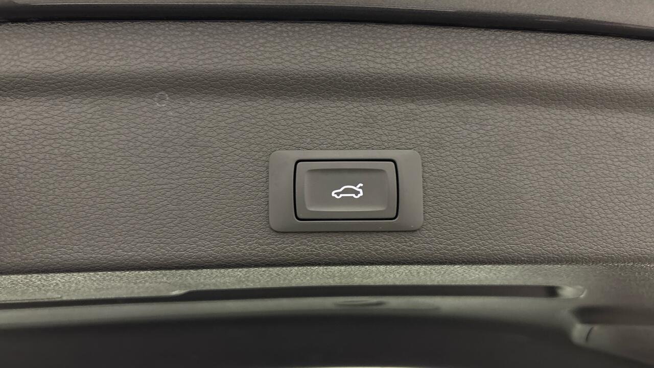 Audi Q3 Sportback 35 TFSI S Line - Image 32