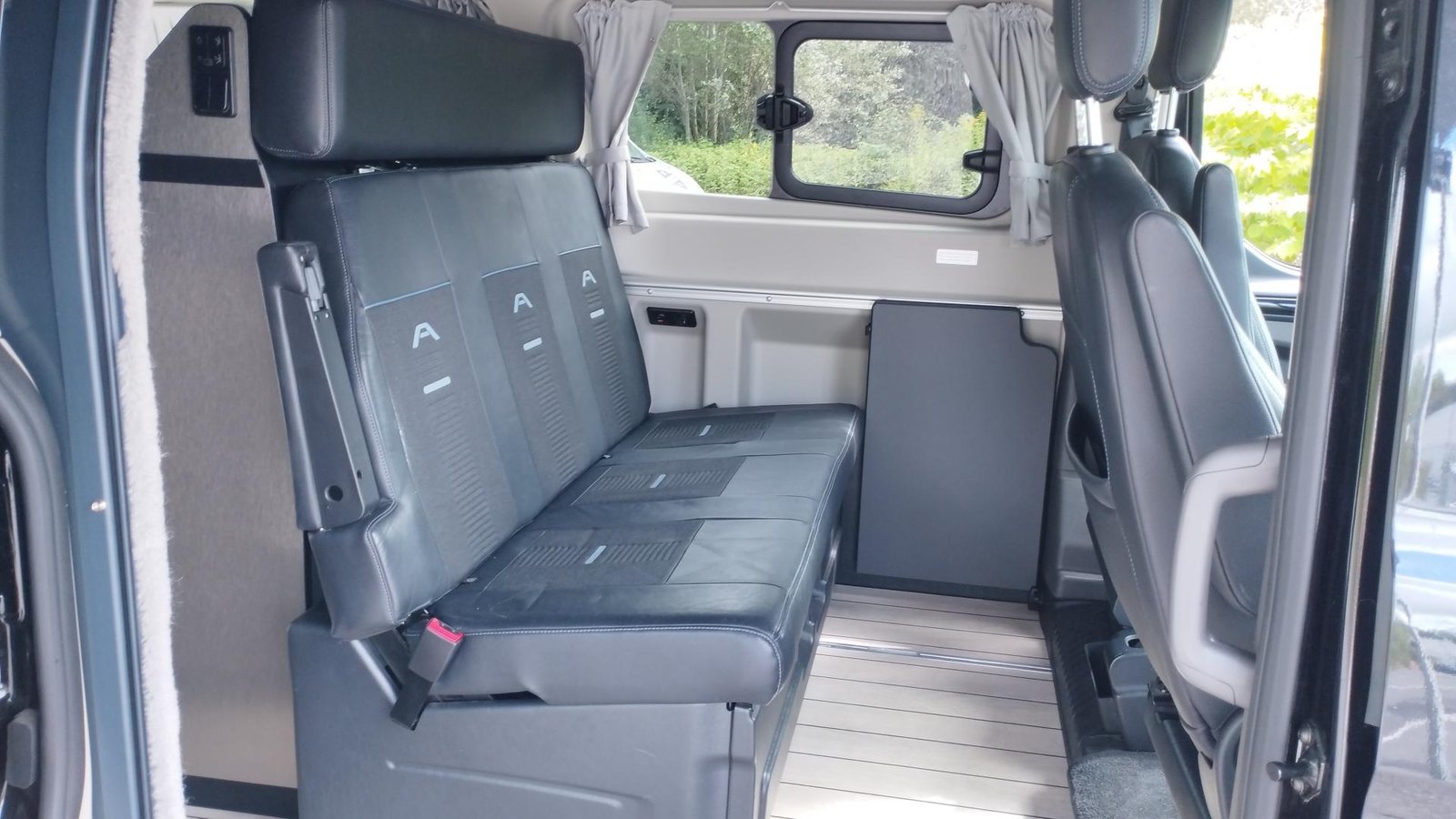 Ford TRANSIT CUSTOM NUGGET PLUS  - Image 9