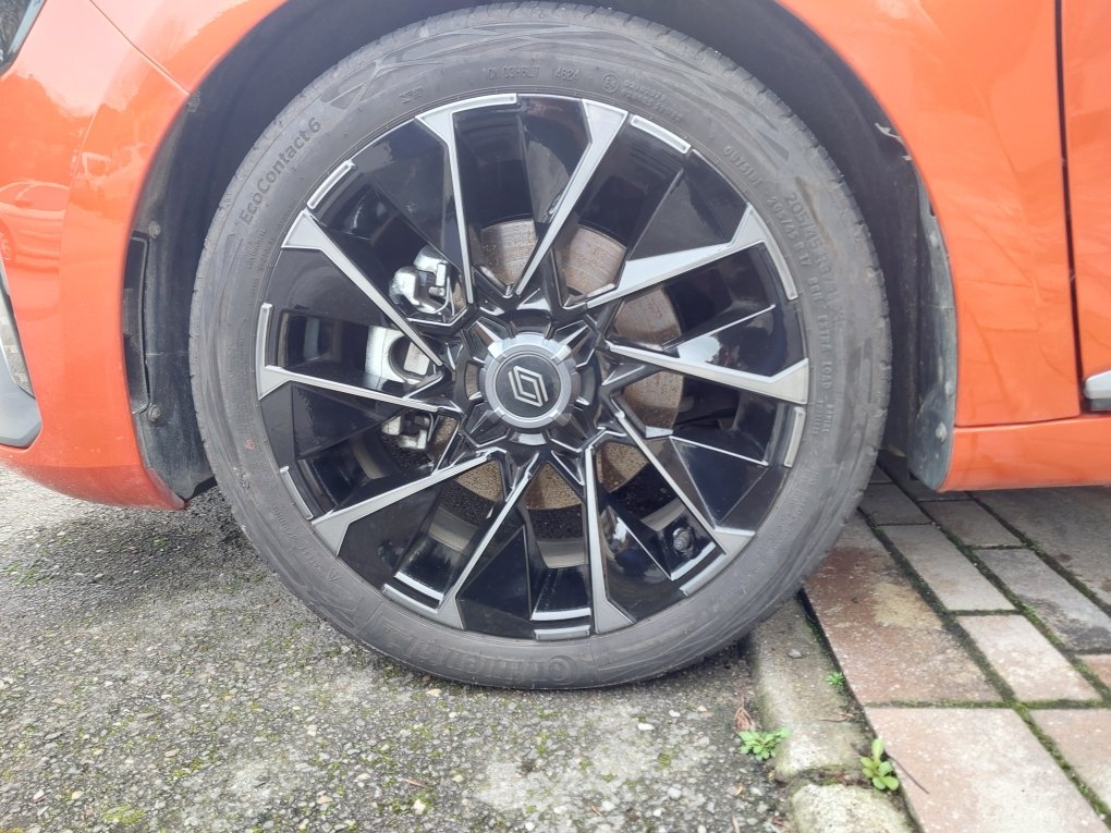 Renault Clio E-Tech 145ch full hybrid - Image 10
