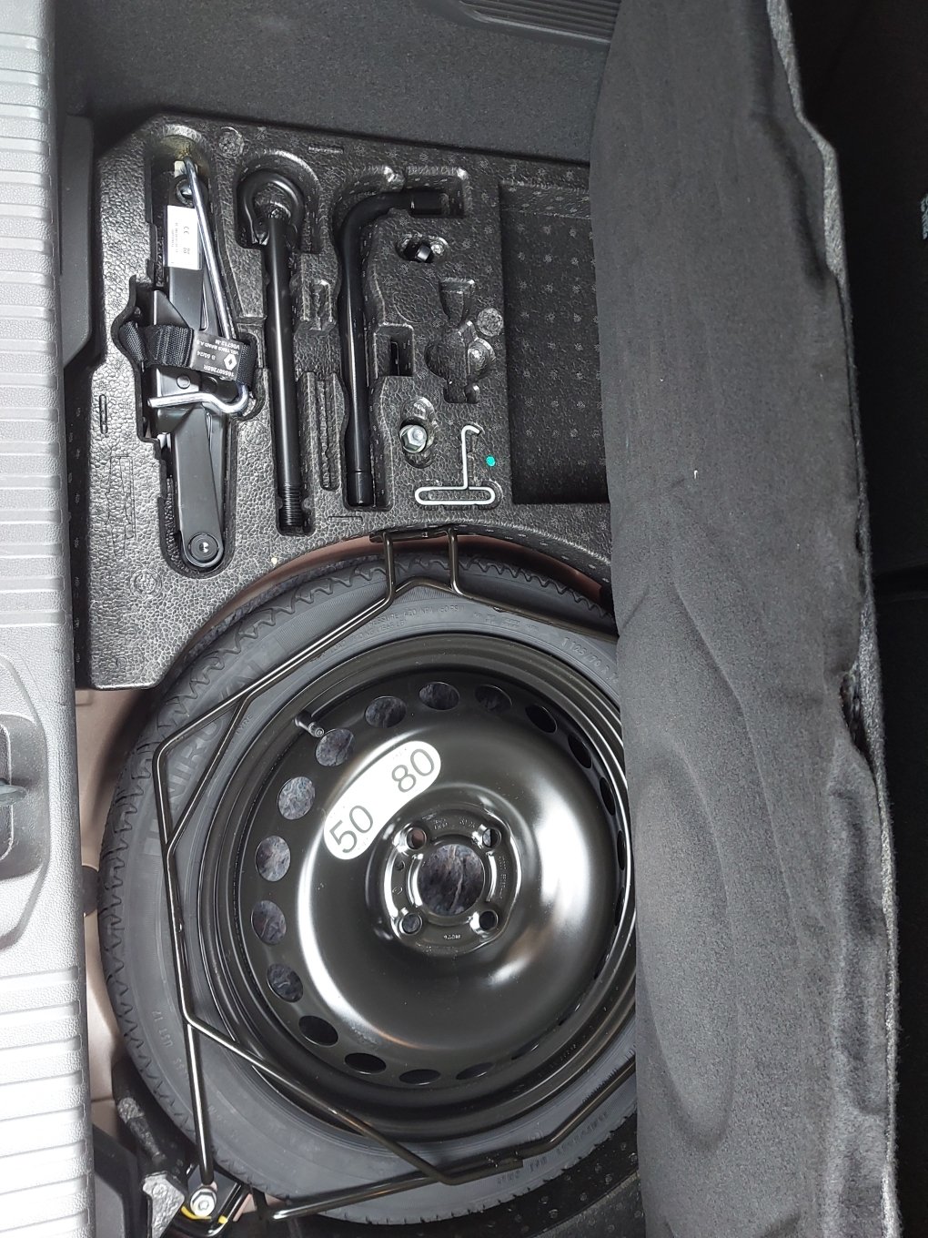 Renault Clio E-Tech 145ch full hybrid - Image 11