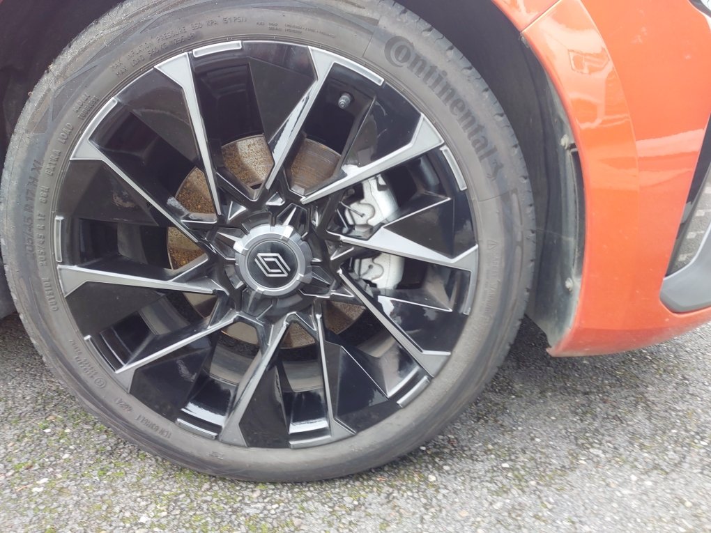 Renault Clio E-Tech 145ch full hybrid - Image 12