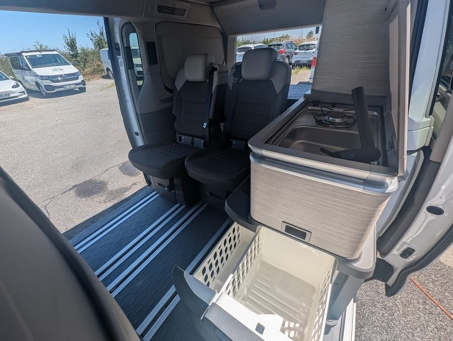 Volkswagen California T7 Ocean - Image 13