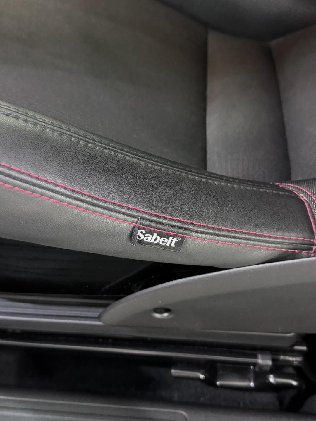 FIAT ABARTH 500 595 ESSEESSE 1.4 T-JET 180 - Image 18