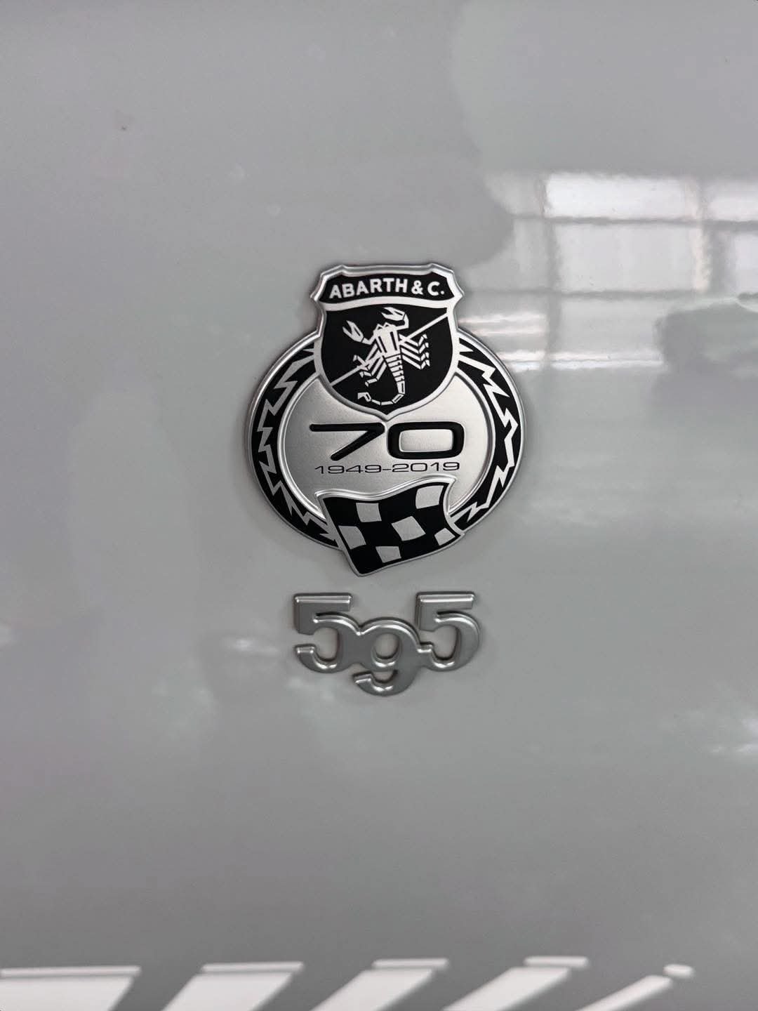 FIAT ABARTH 500 595 ESSEESSE 1.4 T-JET 180 - Image 21