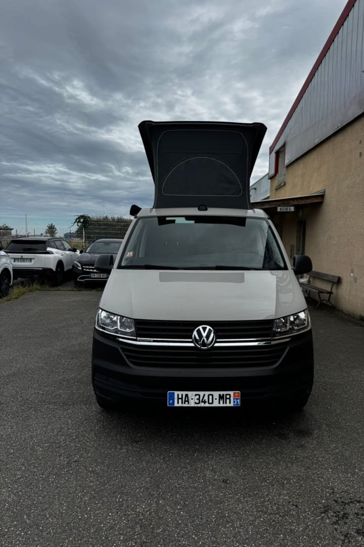 Volkswagen California    California Coast 4 Motion T6.1 - Image 3