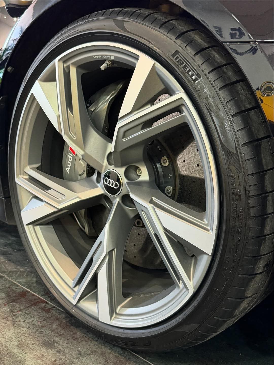 Audi RS6 AVANT 4.0 V8 TFSI QUATRO TIPTRONIC - Image 15