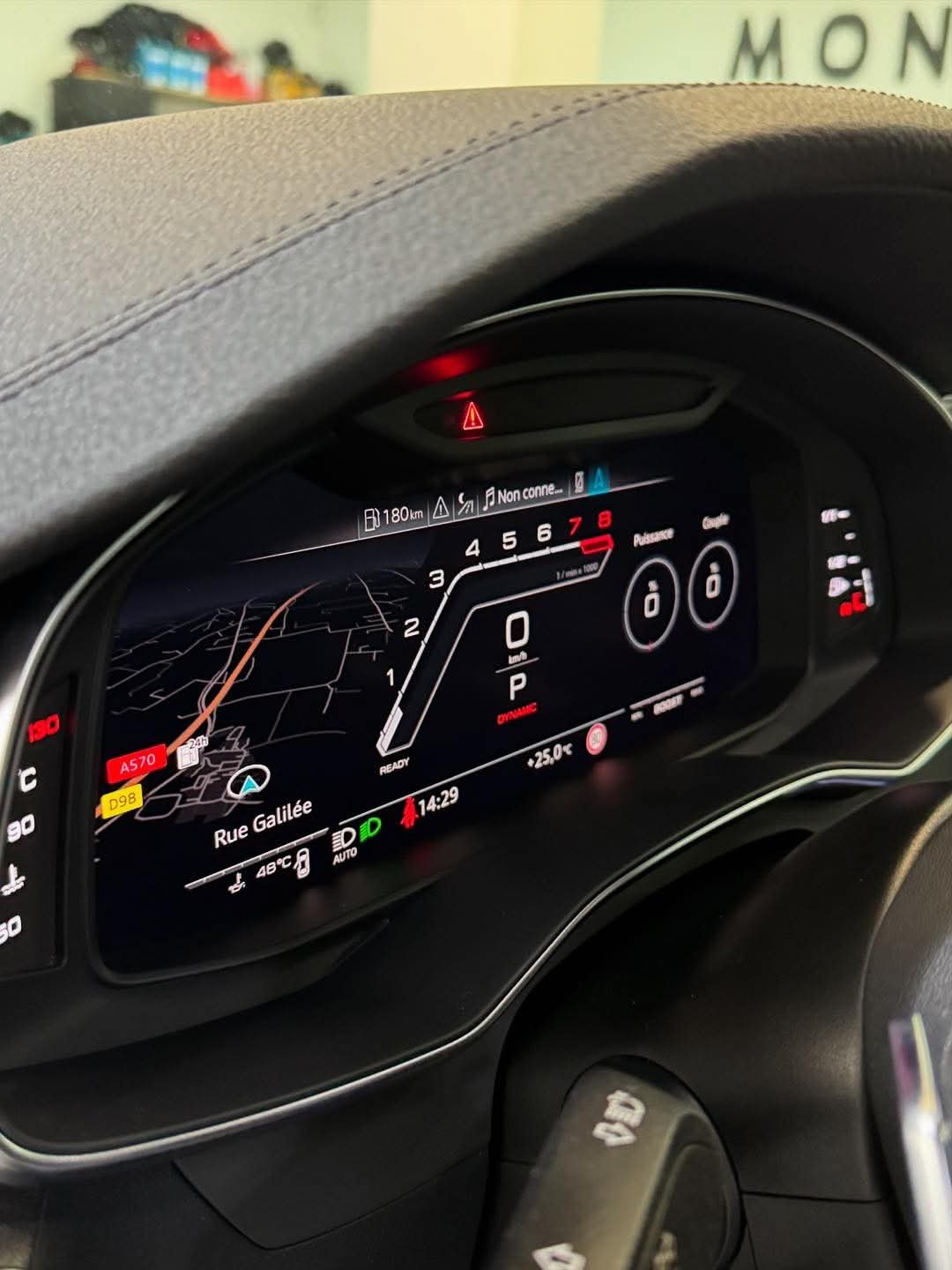 Audi RS6 AVANT 4.0 V8 TFSI QUATRO TIPTRONIC - Image 20