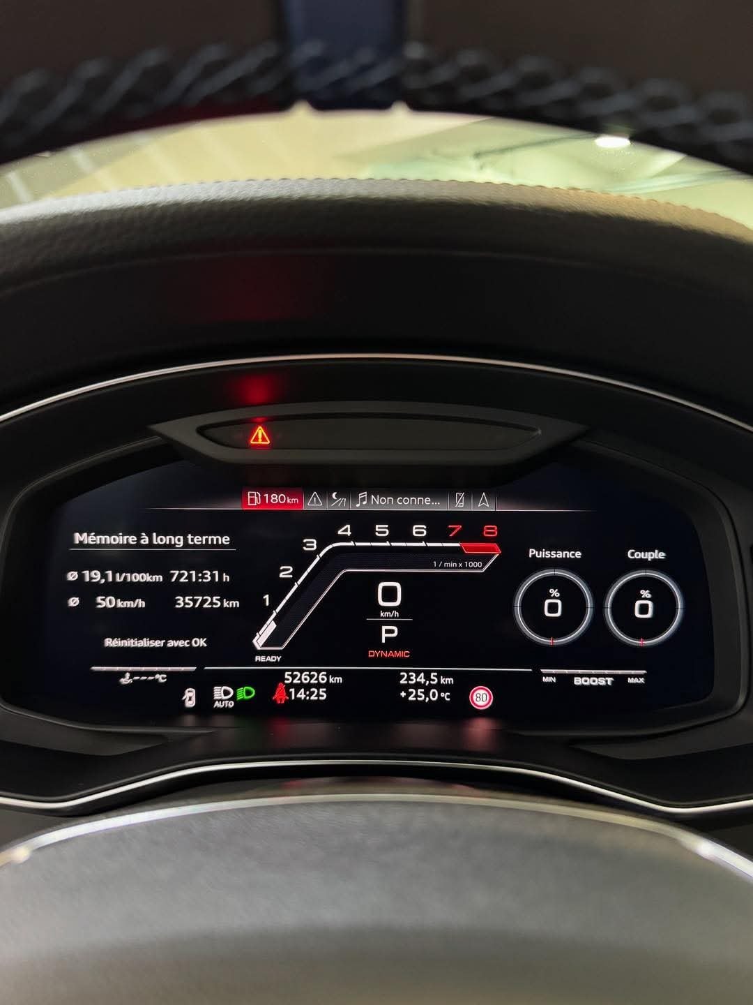 Audi RS6 AVANT 4.0 V8 TFSI QUATRO TIPTRONIC - Image 23