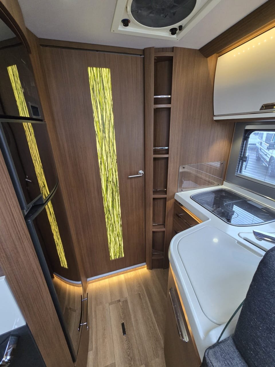 FIAT Niesmann + Bischoff ARTO 76 - Image 12