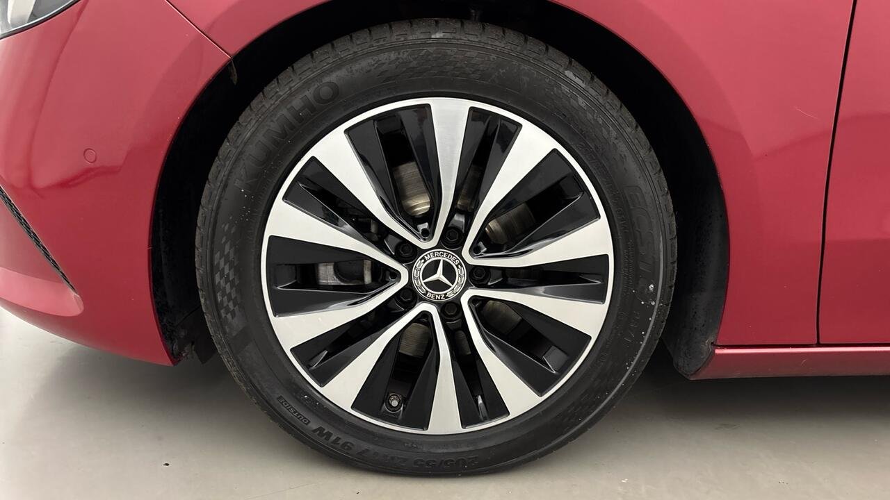 MERCEDES-BENZ Classe B 200 D BUSINESS LINE EDITION BA8 - Image 18