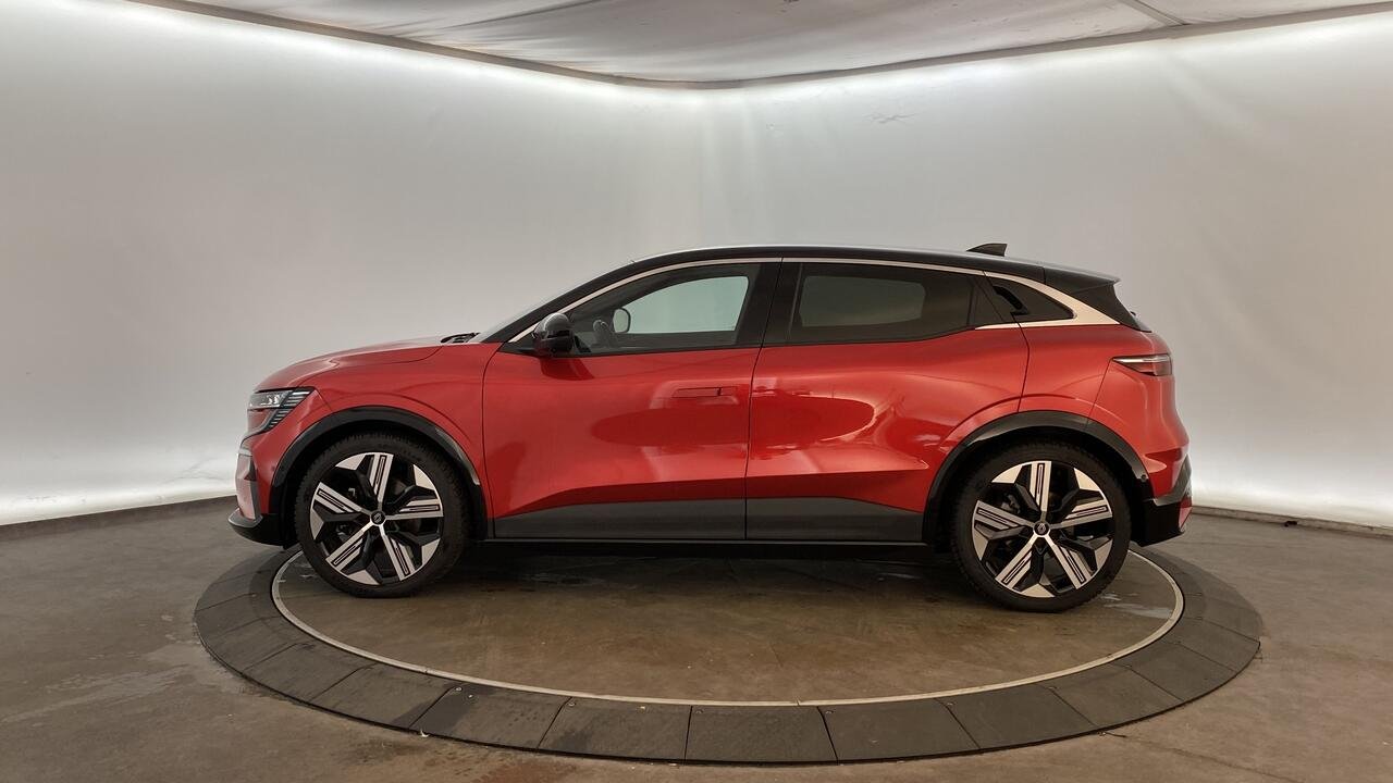 Renault Megane  ICONIC EV60 220 OPTIMUM CHARGE  - Image 4