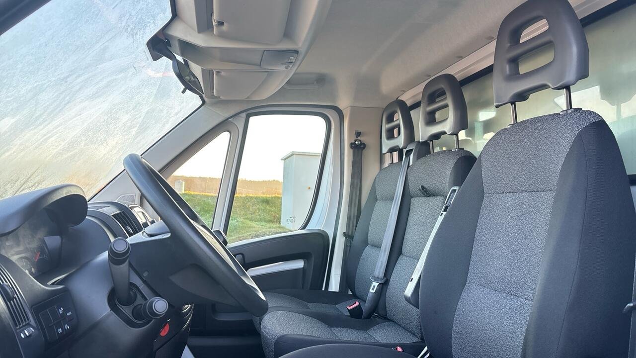 FIAT DUCATO CHASSIS CABINE 35L 2.3 MULTUET 140 BUSINESS  - Image 4