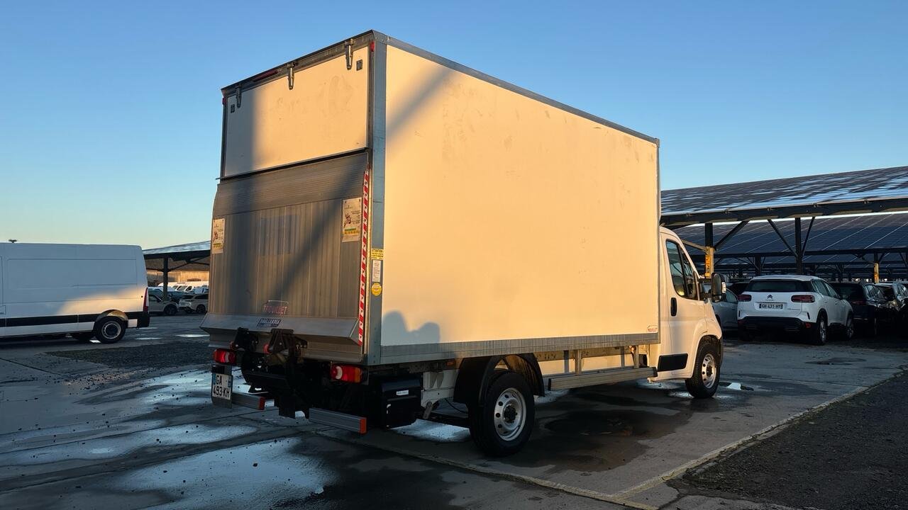 FIAT DUCATO CHASSIS CABINE 35L 2.3 MULTUET 140 BUSINESS  - Image 25