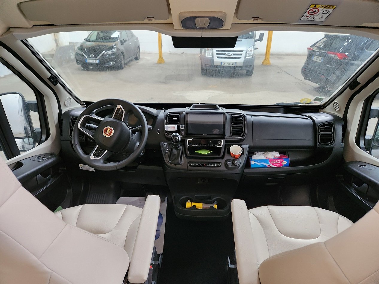 Campérève Magellan 643 Magellan 643 Limited Fiat Ducato 3.5 L H3-Power 140 CH BVA - Image 3