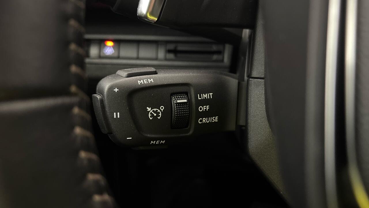 Peugeot 5008 Active Pack 1.5 BlueHDi 130 BVA8 7 Sieges - Image 20