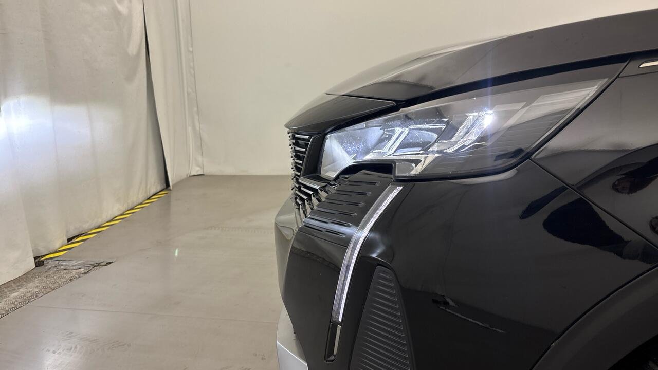 Peugeot 5008 Active Pack 1.5 BlueHDi 130 BVA8 7 Sieges - Image 27