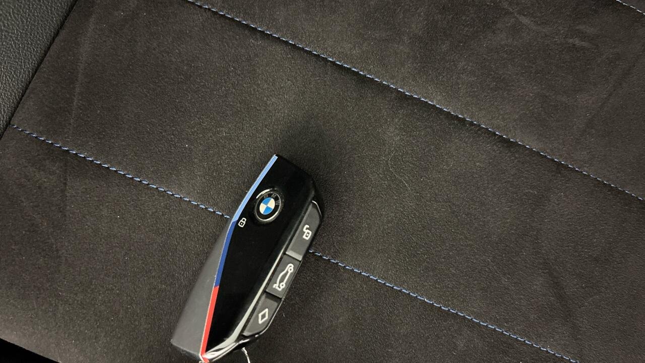 BMW iX1  XDRIVE30 M SPORT 64KWH BVA  - Image 11