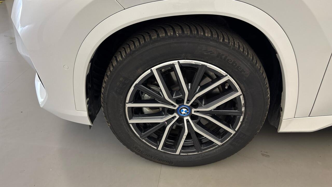 BMW iX1  XDRIVE30 M SPORT 64KWH BVA  - Image 25