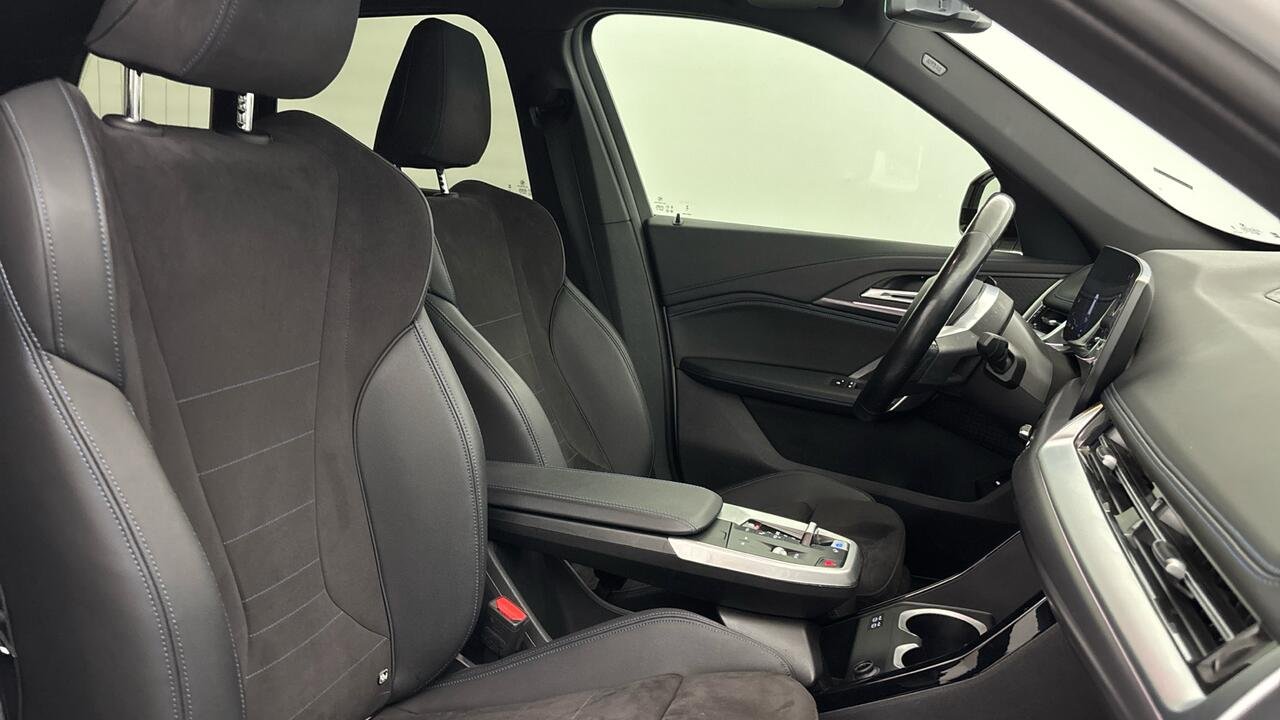 BMW iX1  XDRIVE30 M SPORT 64KWH BVA  - Image 31