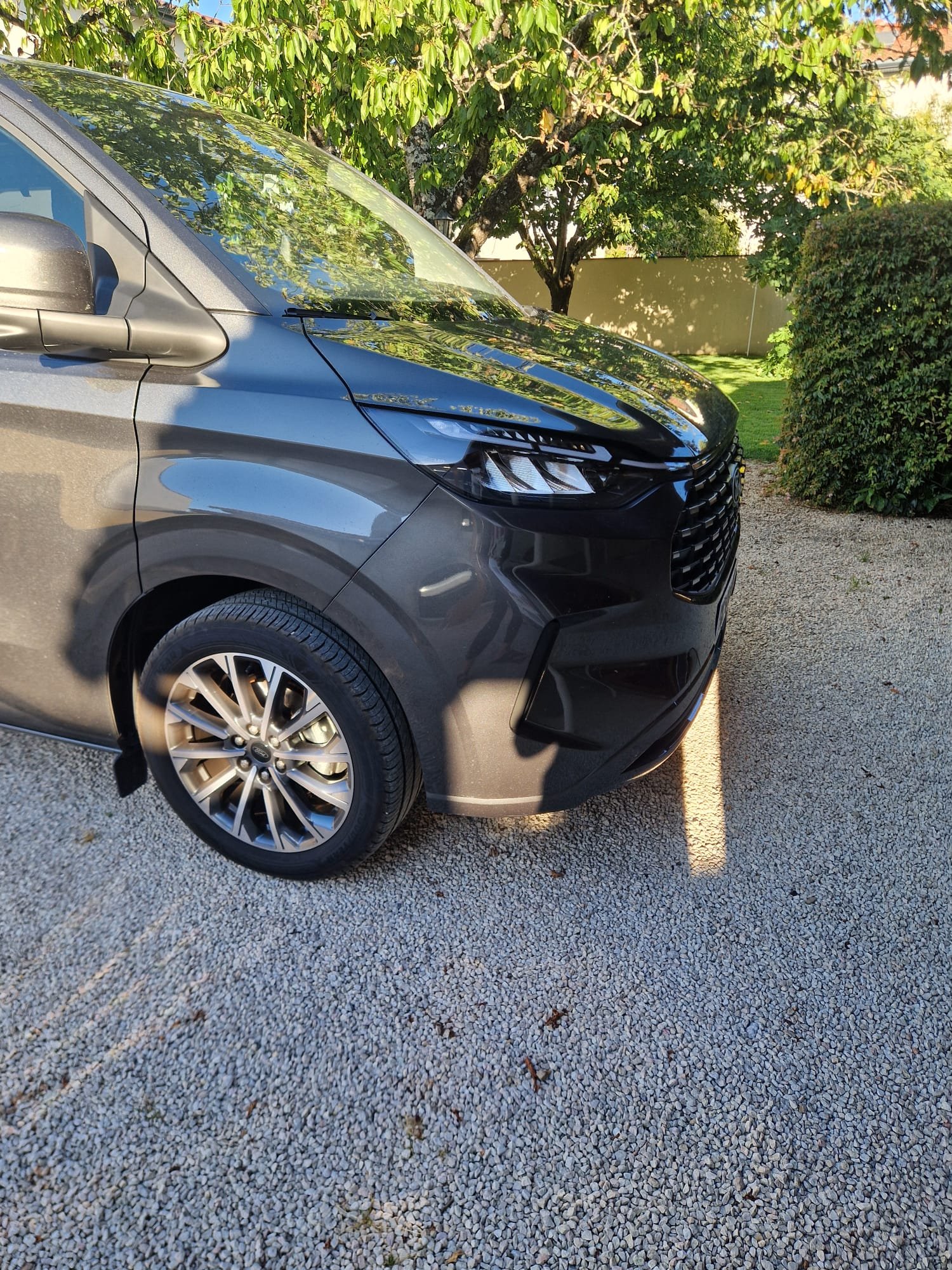 Ford TOURNEO CUSTOM TITANIUM - Image 11