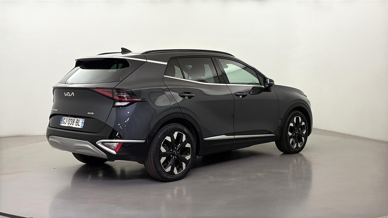 KIA SPORTAGE V DESIGN 1.6 T-GDI 265 PHEV AUTO 4WD - Image 2