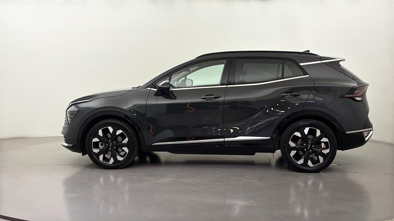 KIA SPORTAGE V DESIGN 1.6 T-GDI 265 PHEV AUTO 4WD - Image 4
