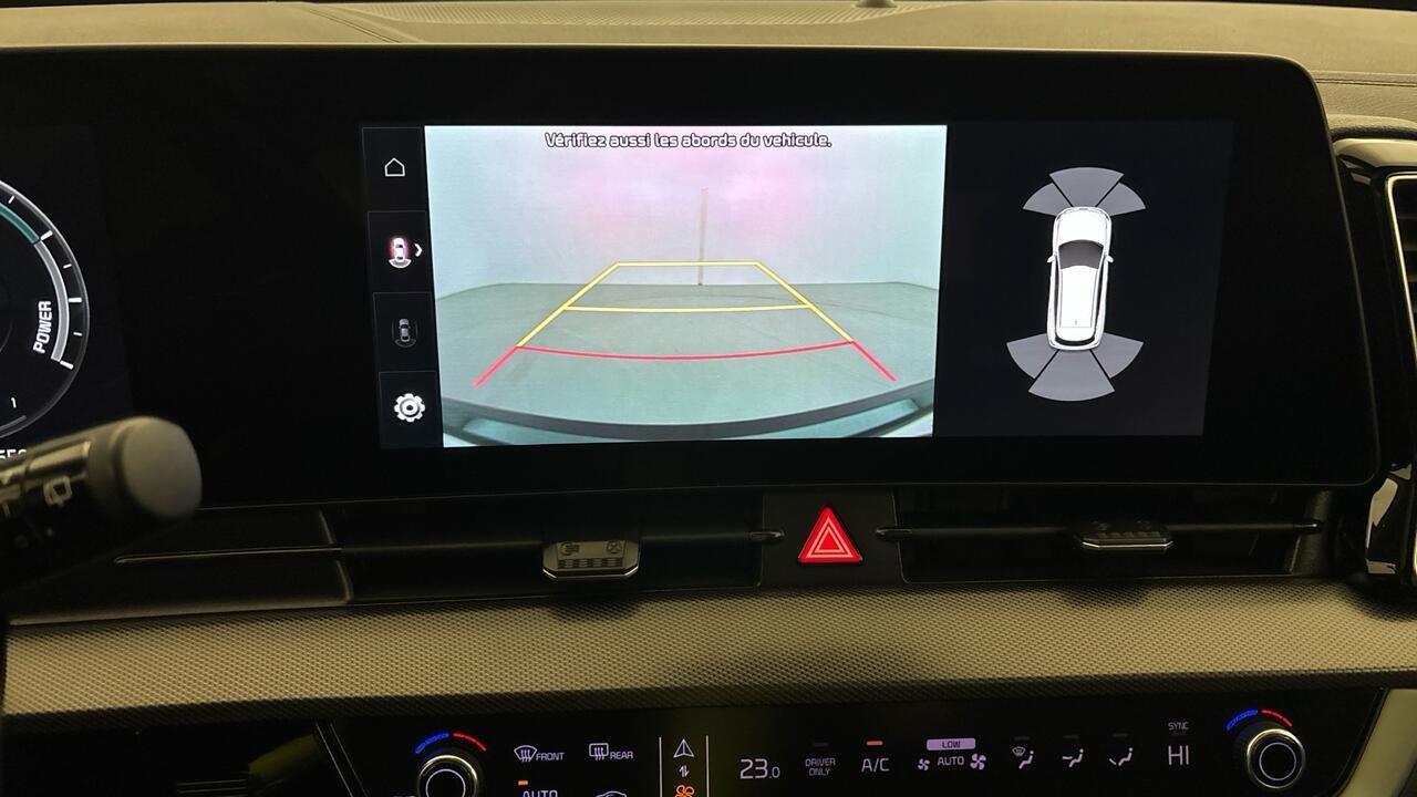 KIA SPORTAGE V DESIGN 1.6 T-GDI 265 PHEV AUTO 4WD - Image 22