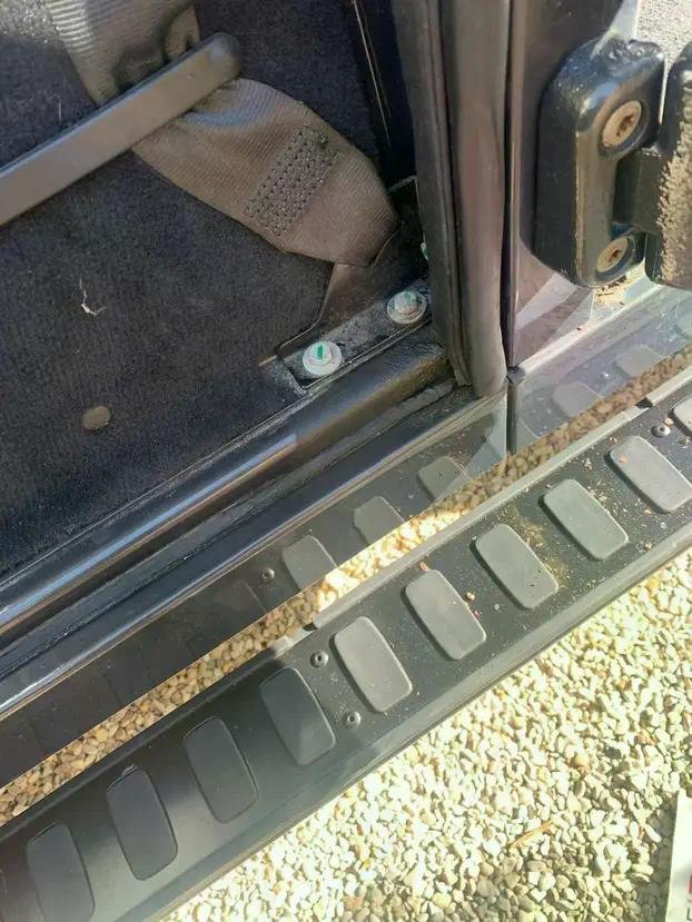 LAND ROVER DEFENDER SE - Image 8