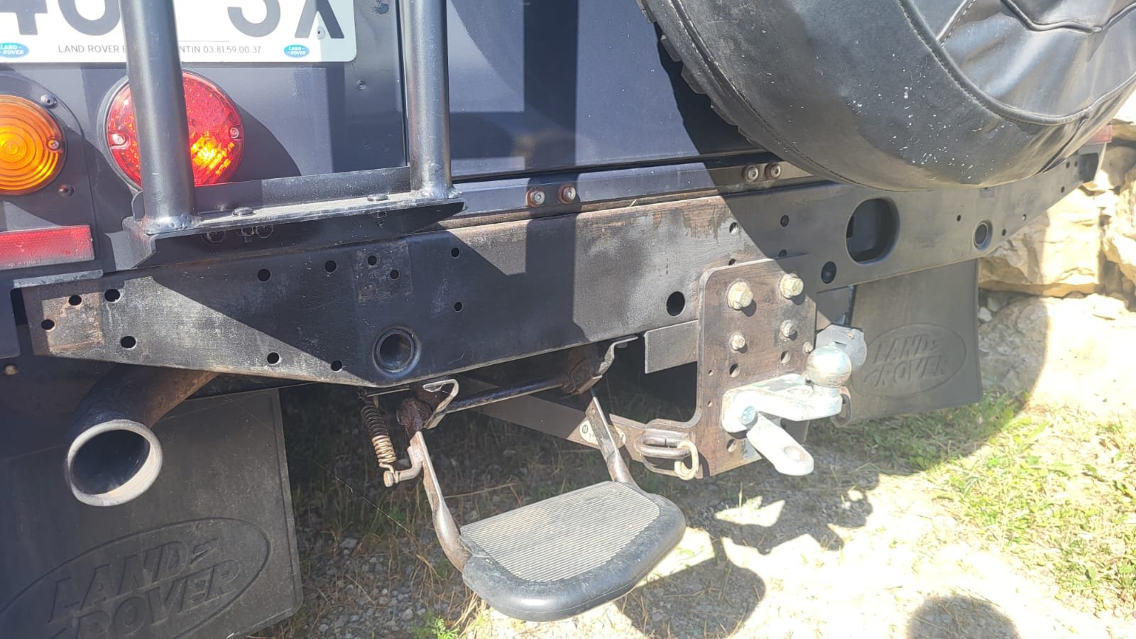 LAND ROVER DEFENDER SE - Image 9